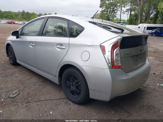 JTDKN3DU2F1935497 Toyota Prius Five/four/persona Series Special Edition/three/two