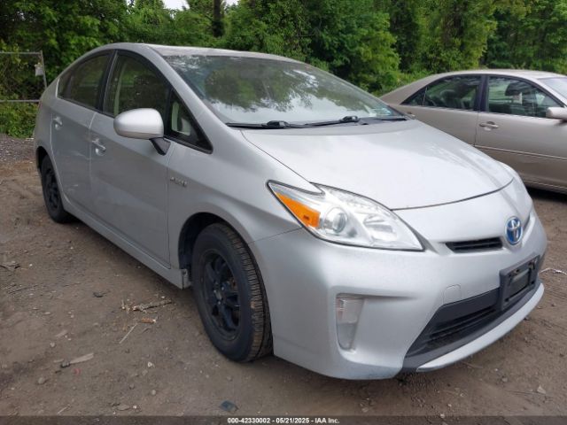 JTDKN3DU2F1935497 Toyota Prius Five/four/persona Series Special Edition/three/two