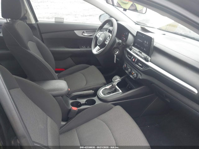 3KPF24AD4NE429525 KIA Forte Lxs