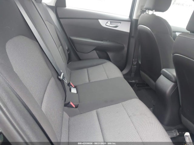 3KPF24AD4NE429525 KIA Forte Lxs