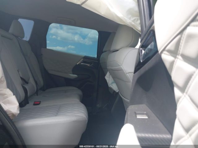 2022 MITSUBISHI OUTLANDER JA4J3VA80NZ084668 Photo 7