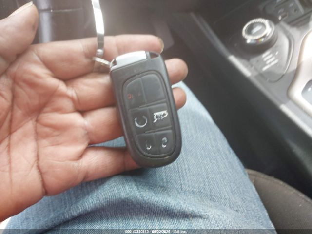 2017 JEEP CHEROKEE 1C4PJMCS6HW609781 Photo 10