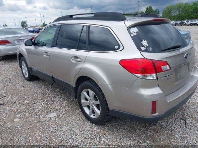 2014 SUBARU OUTBACK 4S4BRDLC1E2286847 Photo 2