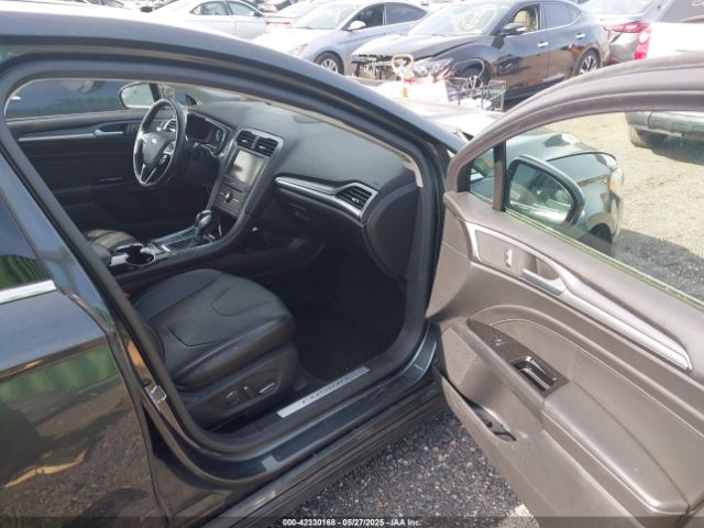 3FA6P0RU8GR171770 Ford Fusion Hybrid Titanium