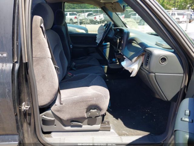 1999 GMC SIERRA 1500 1GTEC14V9XZ517229 Photo 4