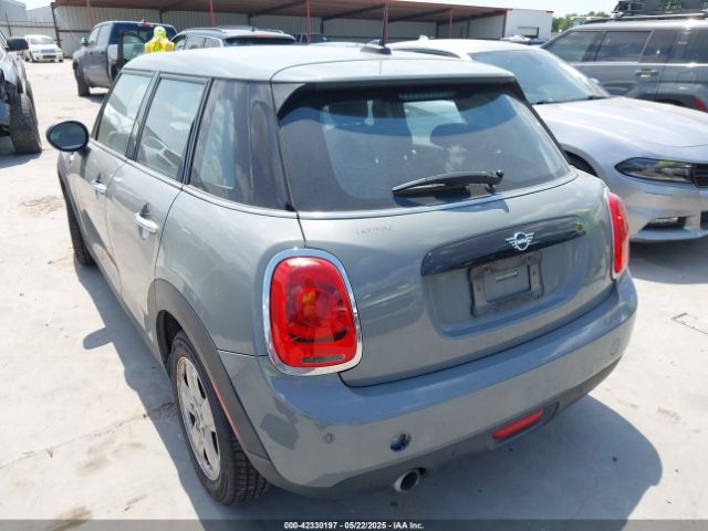 2021 MINI HARDTOP WMWXU7C09M2P17351 Photo 2