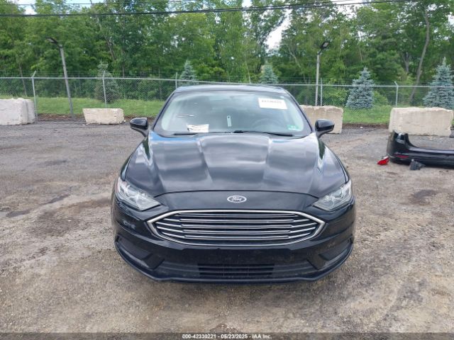 3FA6P0HD3JR238610 Ford FUSION SE