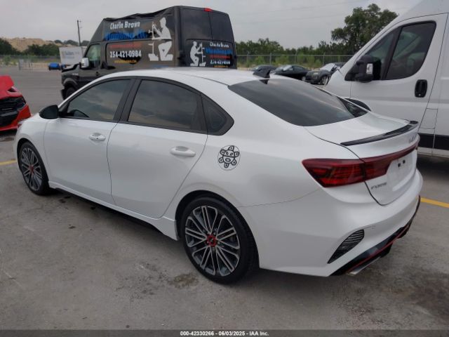 2022 KIA FORTE 3KPF44AC3NE482850 Photo 2
