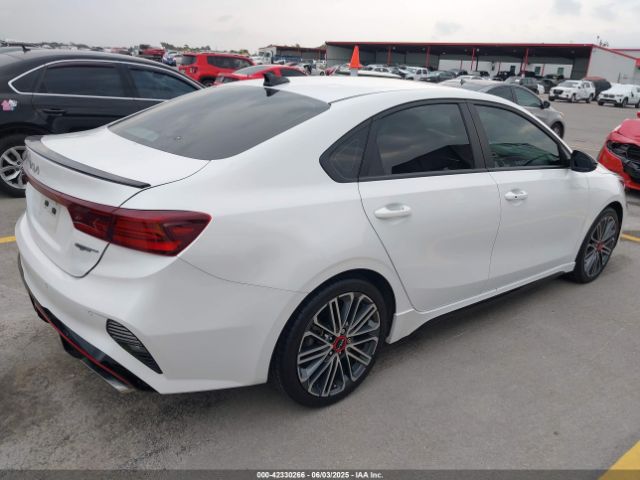 2022 KIA FORTE 3KPF44AC3NE482850 Photo 3