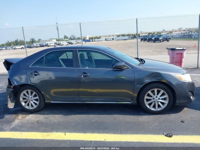 4T1BF1FK0EU833721 Toyota Camry L/le/se/se Sport/xle