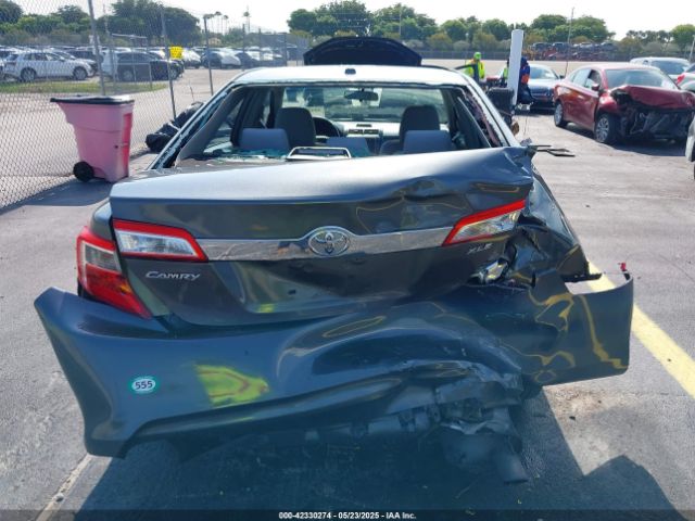4T1BF1FK0EU833721 Toyota Camry L/le/se/se Sport/xle