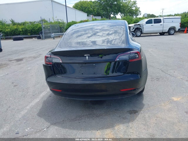 5YJ3E1EA8JF101439 Tesla MODEL 3