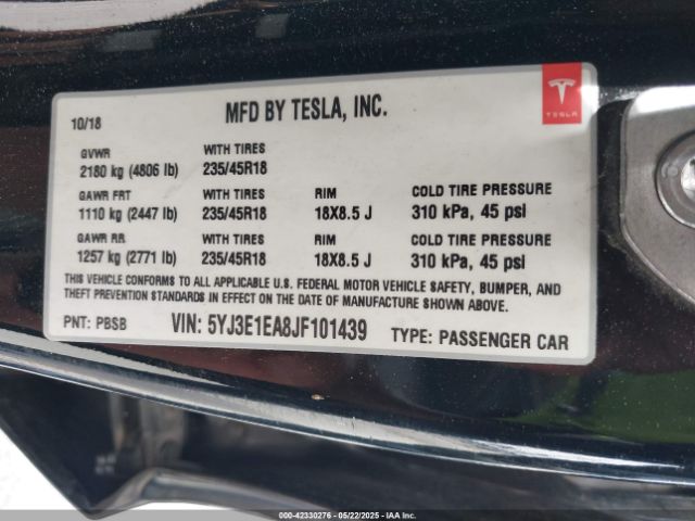 2018 TESLA MODEL 3 5YJ3E1EA8JF101439 Photo 8
