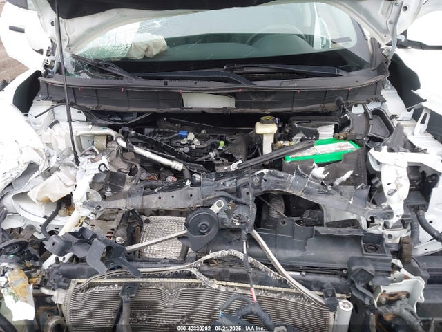 Nissan 2018 2018 KNMAT2MT5JP528279 Image 10