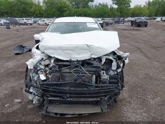 Nissan 2018 2018 KNMAT2MT5JP528279 Image 12