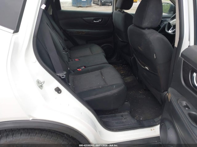 Nissan 2018 2018 KNMAT2MT5JP528279 Image 8
