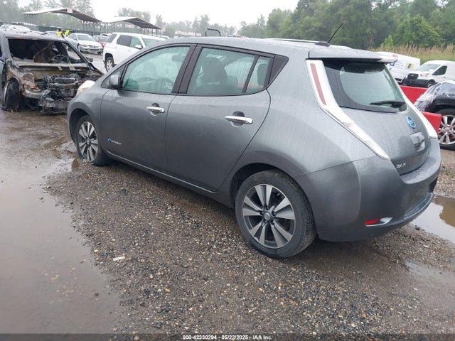 Nissan LEAF SV 2015 1N4AZ0CP3FC326715 Image 3