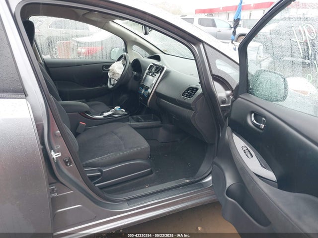 Nissan LEAF SV 2015 1N4AZ0CP3FC326715 Image 5