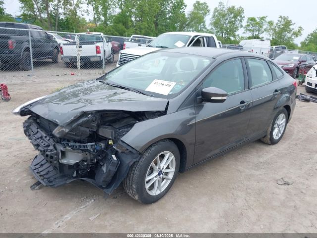 1FADP3F23FL374137 Ford FOCUS SE