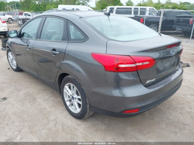 1FADP3F23FL374137 Ford FOCUS SE