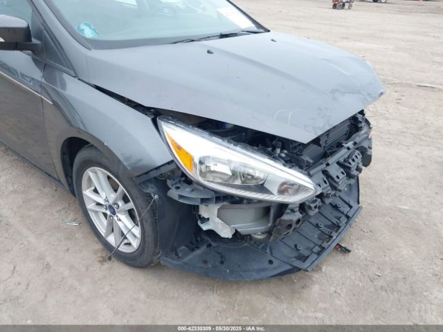 1FADP3F23FL374137 Ford FOCUS SE