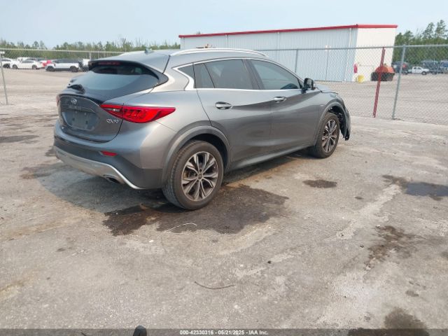 SJKCH5CR2KA009144 Infiniti Qx30 Luxe