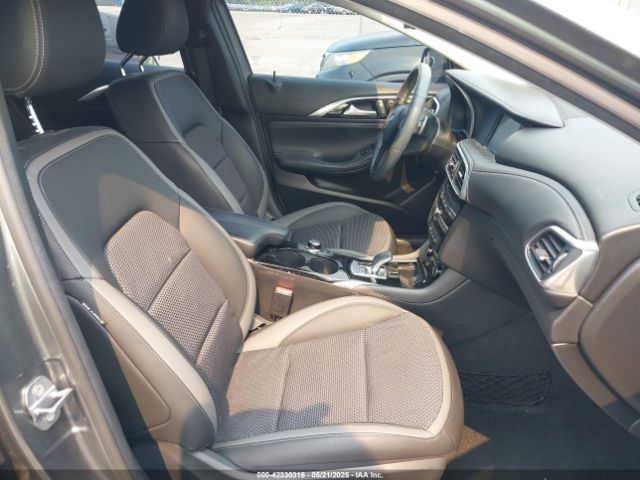 SJKCH5CR2KA009144 Infiniti Qx30 Luxe