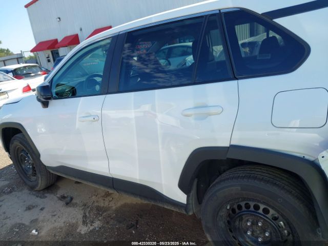 2T3H1RFV4SW380014 Toyota RAV4 LE