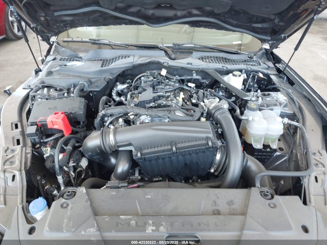 1FAGP8UH8R5141686 Ford 4v