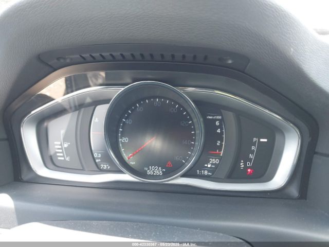 2016 VOLVO XC70 YV4612NK2G1244554 Photo 6