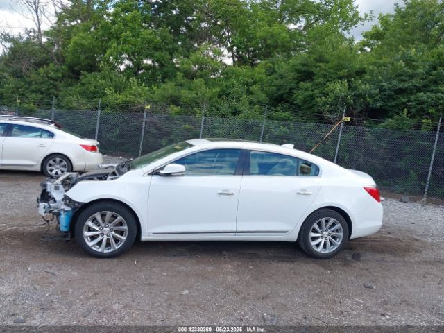 1G4GB5G39GF140850 Buick Lacrosse Leather