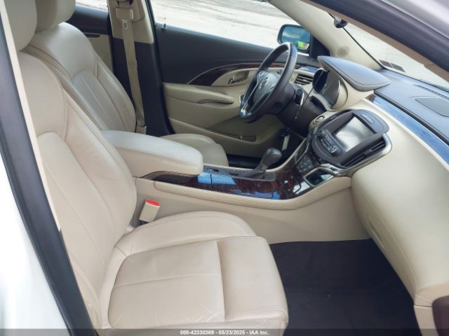 1G4GB5G39GF140850 Buick Lacrosse Leather