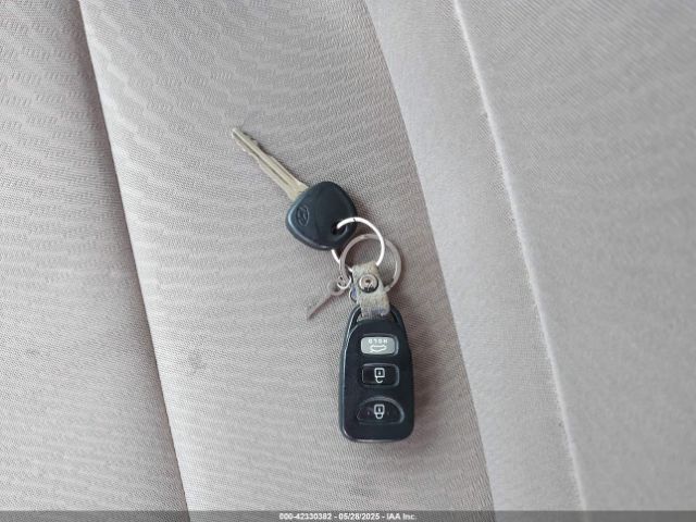 KMHDH4AE6FU420161 Hyundai ELANTRA SE