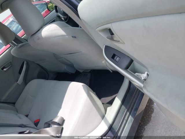 JTDKN3DU5E1739326 Toyota Prius Five/four/three/two
