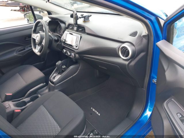 3N1CN8DV2ML896624 Nissan Versa S Xtronic Cvt