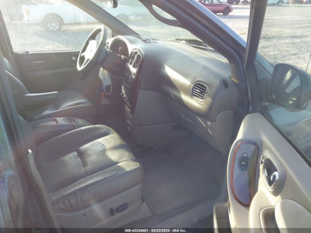 2002 CHRYSLER TOWN & COUNTRY 2C8GP64L22R757698 Photo 4