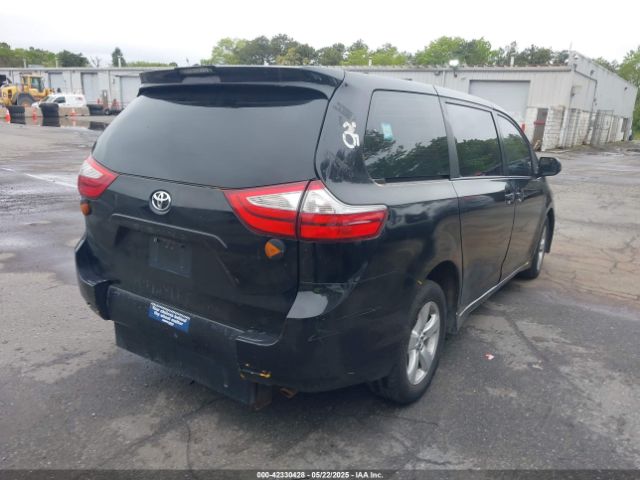2018 TOYOTA SIENNA 5TDZZ3DC7JS912142 Photo 3