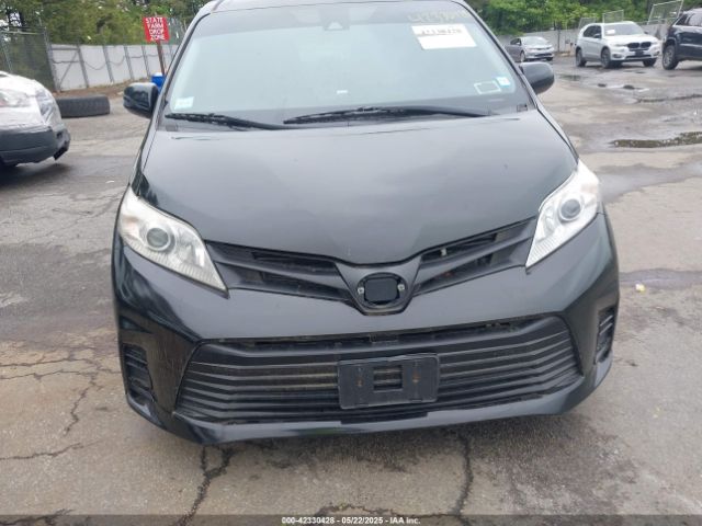 2018 TOYOTA SIENNA 5TDZZ3DC7JS912142 Photo 5