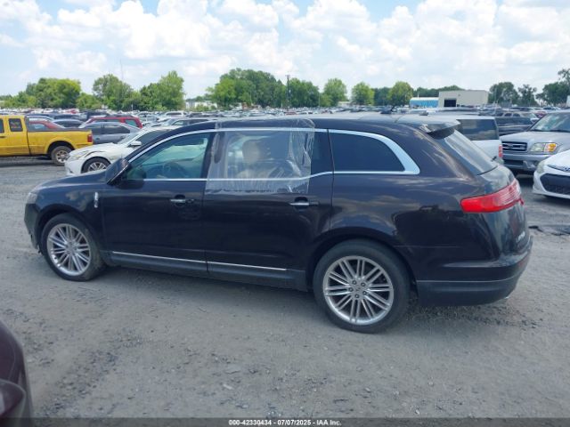 2LMHJ5AT9EBL53512 Lincoln Mkt Ecoboost