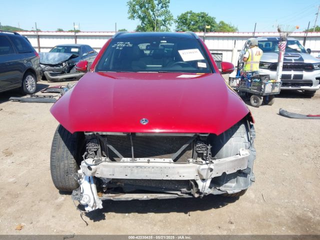 WDC0G4KB1KF611778 Mercedes-Benz Glc 300 4matic