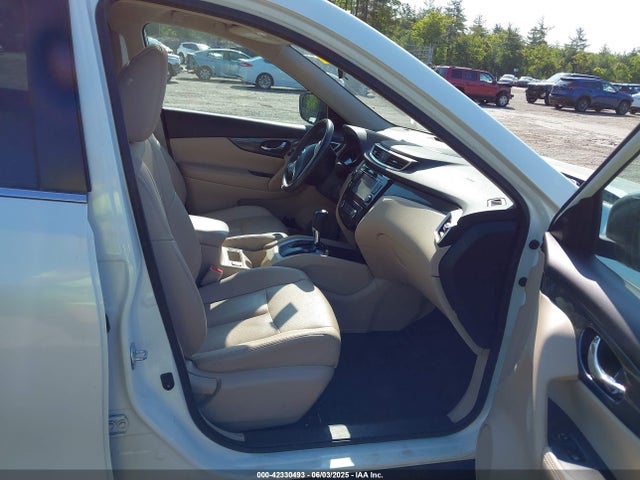 5N1AT2MV2GC876344 Nissan 2016