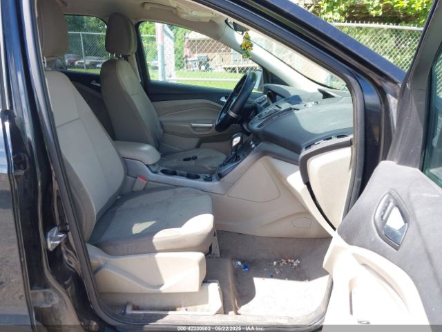 1FMCU0GX6EUB56639 Ford ESCAPE SE