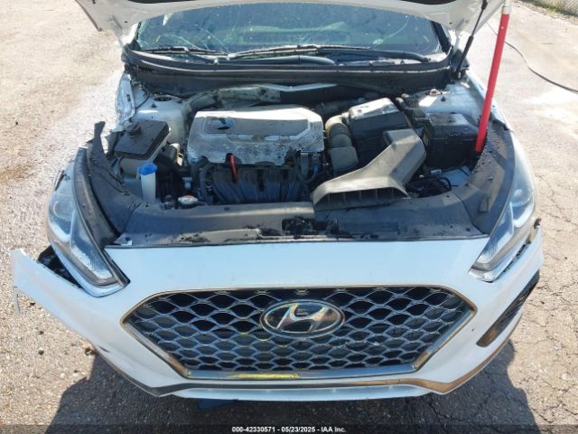 2018 HYUNDAI SONATA 5NPE34AF5JH720115 Photo 9