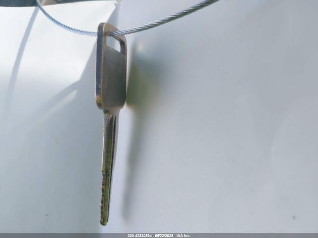 2001 MITSUBISHI MIRAGE JA3AY11AX1U005791 Photo 10