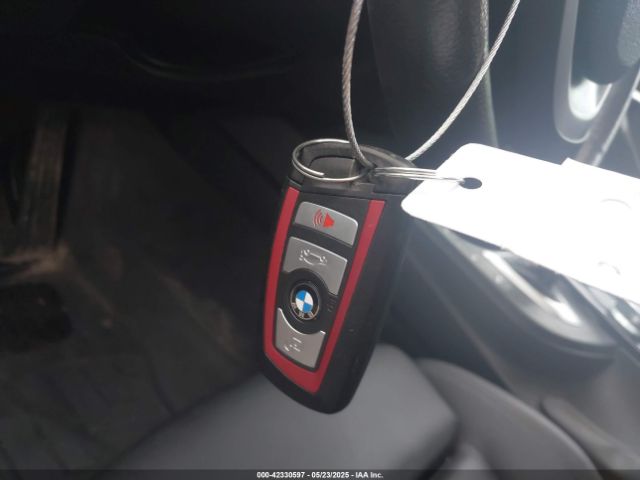 WBA8D9G39HNU63519 BMW 330i Xdrive