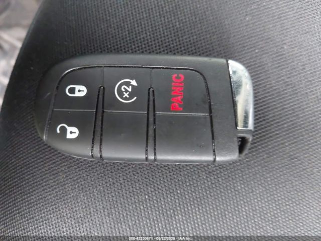 ZACCJBBB0HPE95309 Jeep Renegade Latitude 4x4