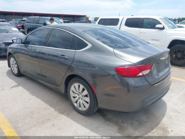 1C3CCCFB5FN588802 Chrysler 200 LX