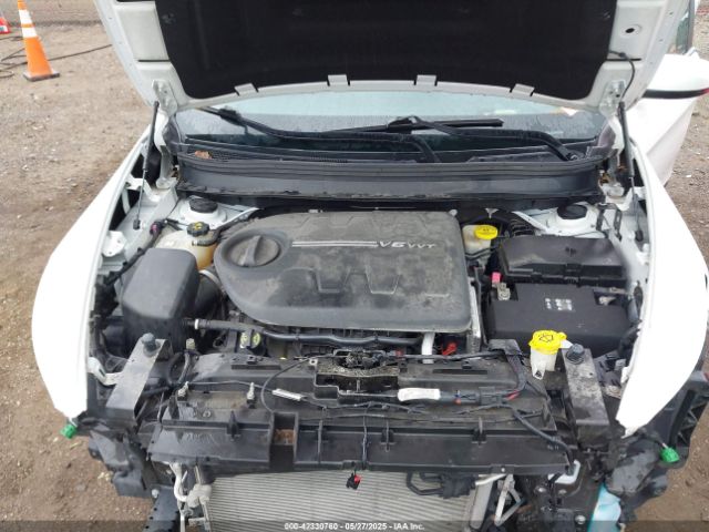 1C4PJMDSXHW567338 Jeep Cherokee Limited 4x4