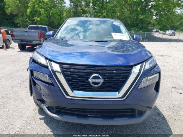 5N1BT3BA7PC900311 Nissan Rogue Sv Fwd