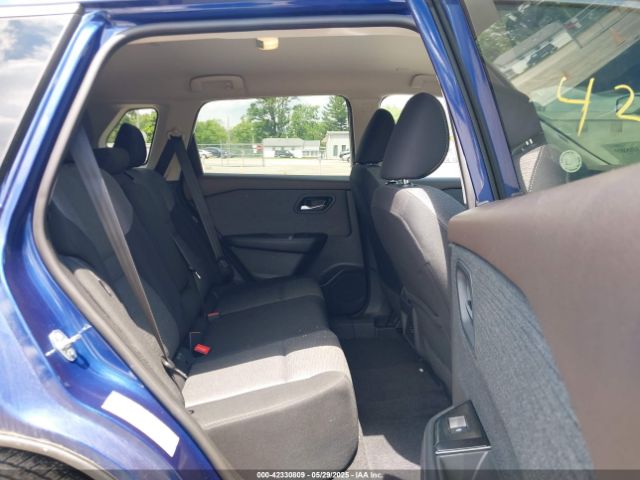 5N1BT3BA7PC900311 Nissan Rogue Sv Fwd